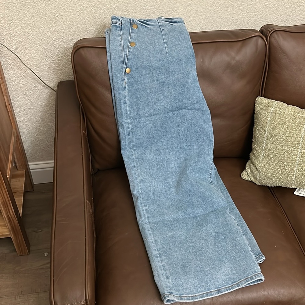 Bohme Amiri Wide Leg Jeans in Light Wash - NWT